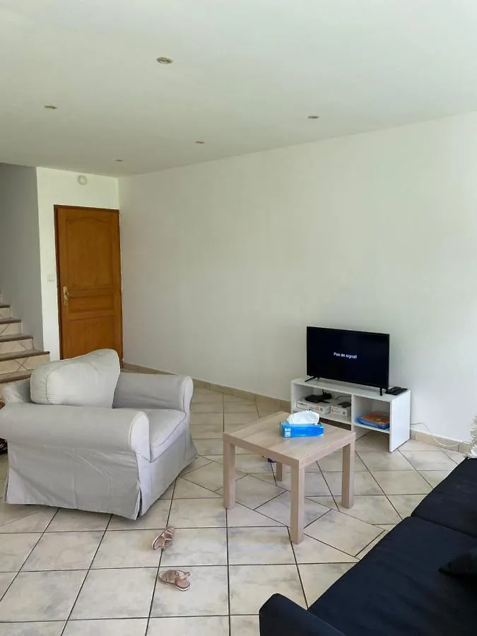 Appartement Clos Armand, tout à pieds, Clim, wifi, parking à Bandol