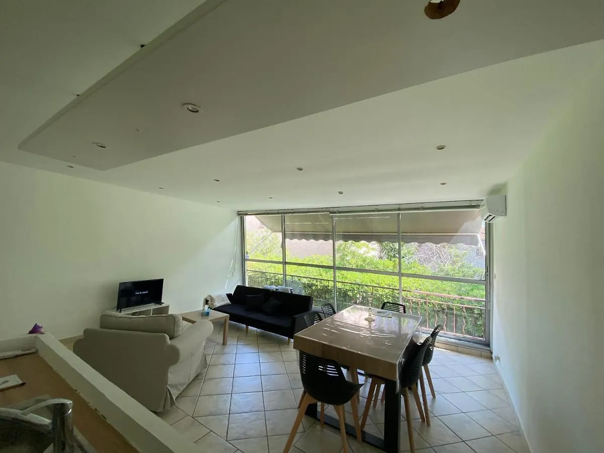 Appartement Clos Armand, tout à pieds, Clim, wifi, parking à Bandol