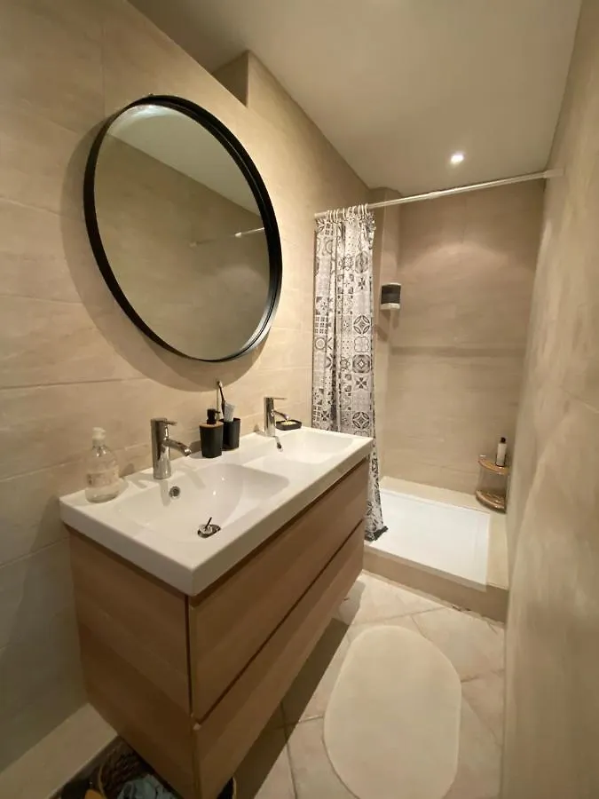 Appartement Clos Armand, tout à pieds, Clim, wifi, parking à Bandol