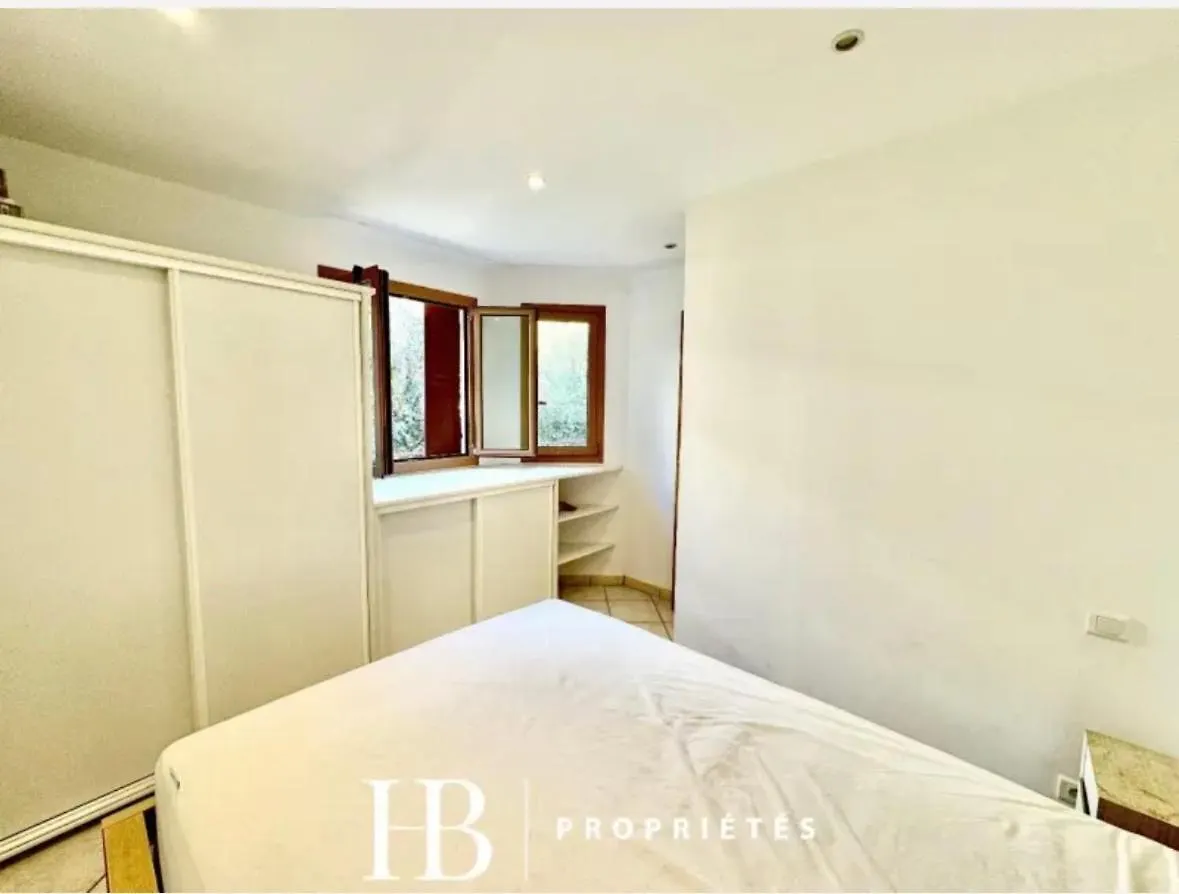 Appartement Clos Armand, tout à pieds, Clim, wifi, parking à Bandol